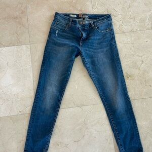 Kut from the Kloth jeans.  Size 8 slight stretch